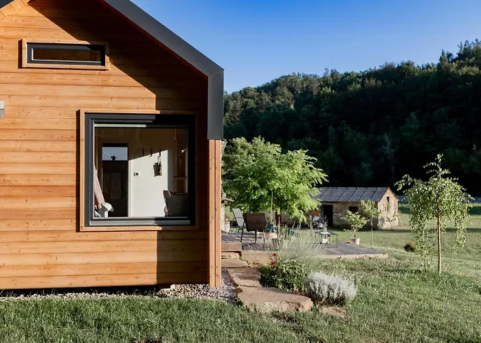 Posestvo Brida * イリルスカ・ビストリツァ